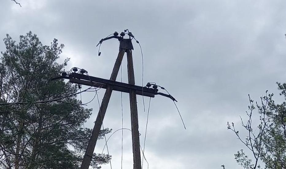 popri-obstrili-dtek-donecki-elektromerezhi-zmig-vidnoviti-elektropostachannya-ponad-3-tisyach-rodin-u-13-naselenih-punktah-1