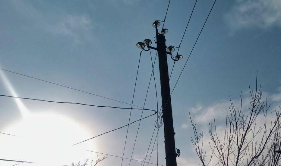 dtek-donecki-elektromerezhi-za-dobu-vdalosya-vidnoviti-elektriku-dlya-1-8-tisyachi-rodin-1