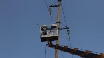 dtek-donecki-elektromerezhi-vidnoviv-elektriku-dlya-33-6-tisyach-domivok-znestrumlenih-obstrilami